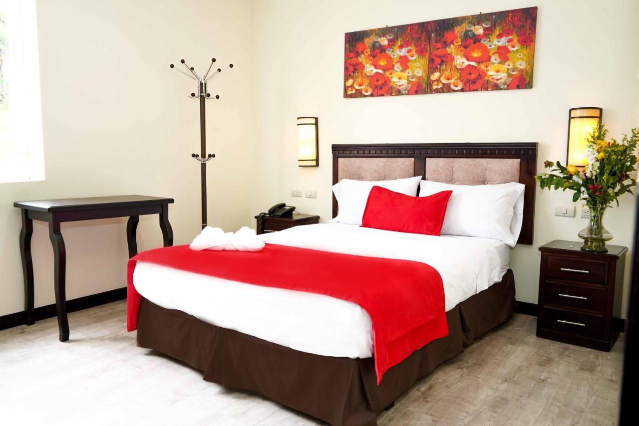 Hotel Loja Bella Luaran gambar